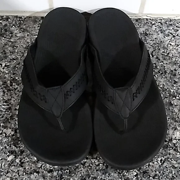 George Men's Black Thong Sandals. Size 9 NWOT - Picture 4 of 7